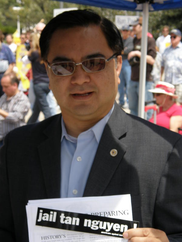 Last night in a statement to the Viet media (why do these guys always think we’ll never hear what they say in the Viet media?)  lame duck Assemblyman and Congressional wanna-be Van Tran called the...
