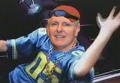 Daly - pretty fly for a white guy Daly as guy in "Pretty Fly for a White Guy" video