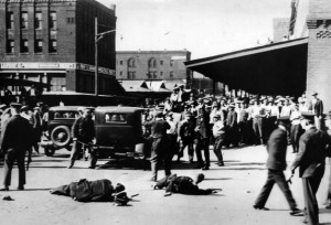 Typical violent Minneapolis strike, 1938
