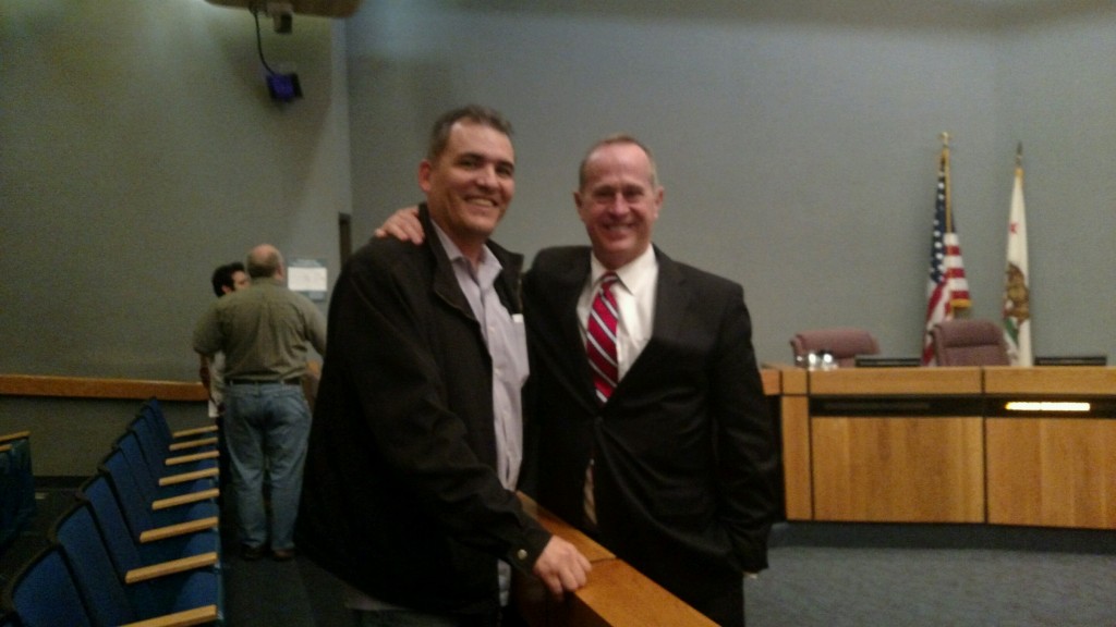 Two victorious fighters for democracy last night: Dr. Jose Moreno (D) and Mayor Tom Tait (R.) Picture by Cynthia Ward, used with her permission unlike Jerbal's usage on the miserable Cunningblog.