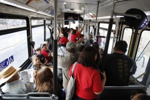 octa bus crowded