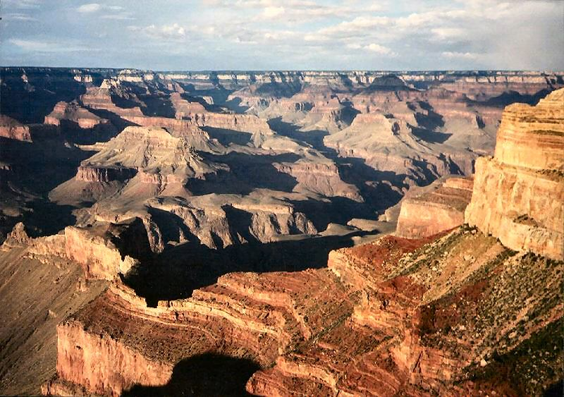 Can Obama See the Grand Canyon? On Presidential Blindness and Economic Catastrophe Wednesday 15 October 2008, by: Mike Davis, TomDispatch.com Let me begin, very obliquely, with the Grand Canyon and […]