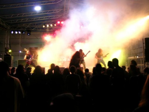 Just what exactly does “temporary” mean? “Roscoe’s Famous” Deli,” and famous noise polluter in downtown Fullerton is back to the Planning Commission Wednesday night to try to get a “special […]