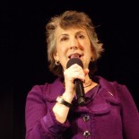 You would never guess that US Senate Candidate Carly Fiorina was just released from the hospital. Before a crowd estimated at 600 concerned voters at the Laguna Woods Republican club […]