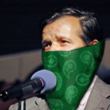 Dear Newly Re-elected Mayor of Santa Ana, Last Saturday, the OC Weekly wrote about how internet persona ‘Ask a Chola’ was really a wealthy white Santa Ana Loft Dweller and […]