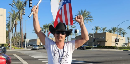 FUCK ICE.  FREE AVERAGE JOE!